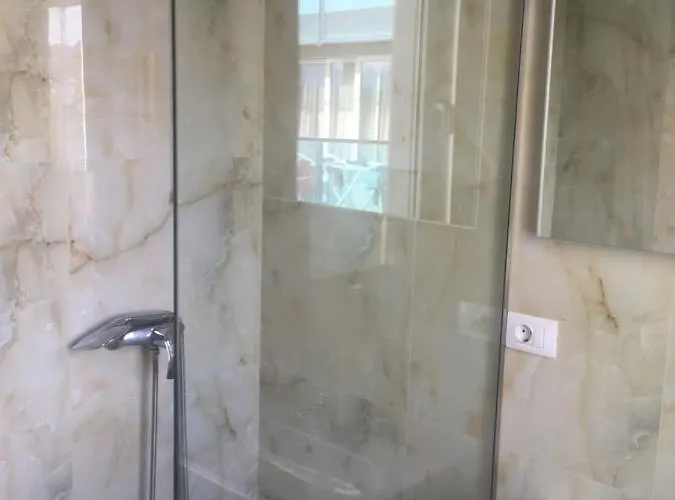 Luxury Grand Park Air Albania Stadium Hotel